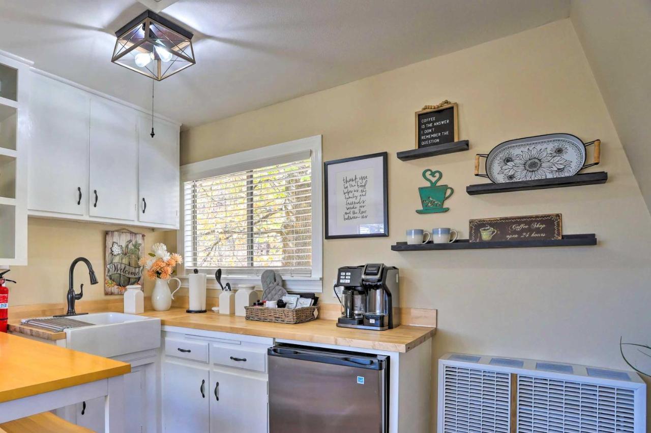 Lake Arrowhead Studio With Private Hot Tub! Екстериор снимка